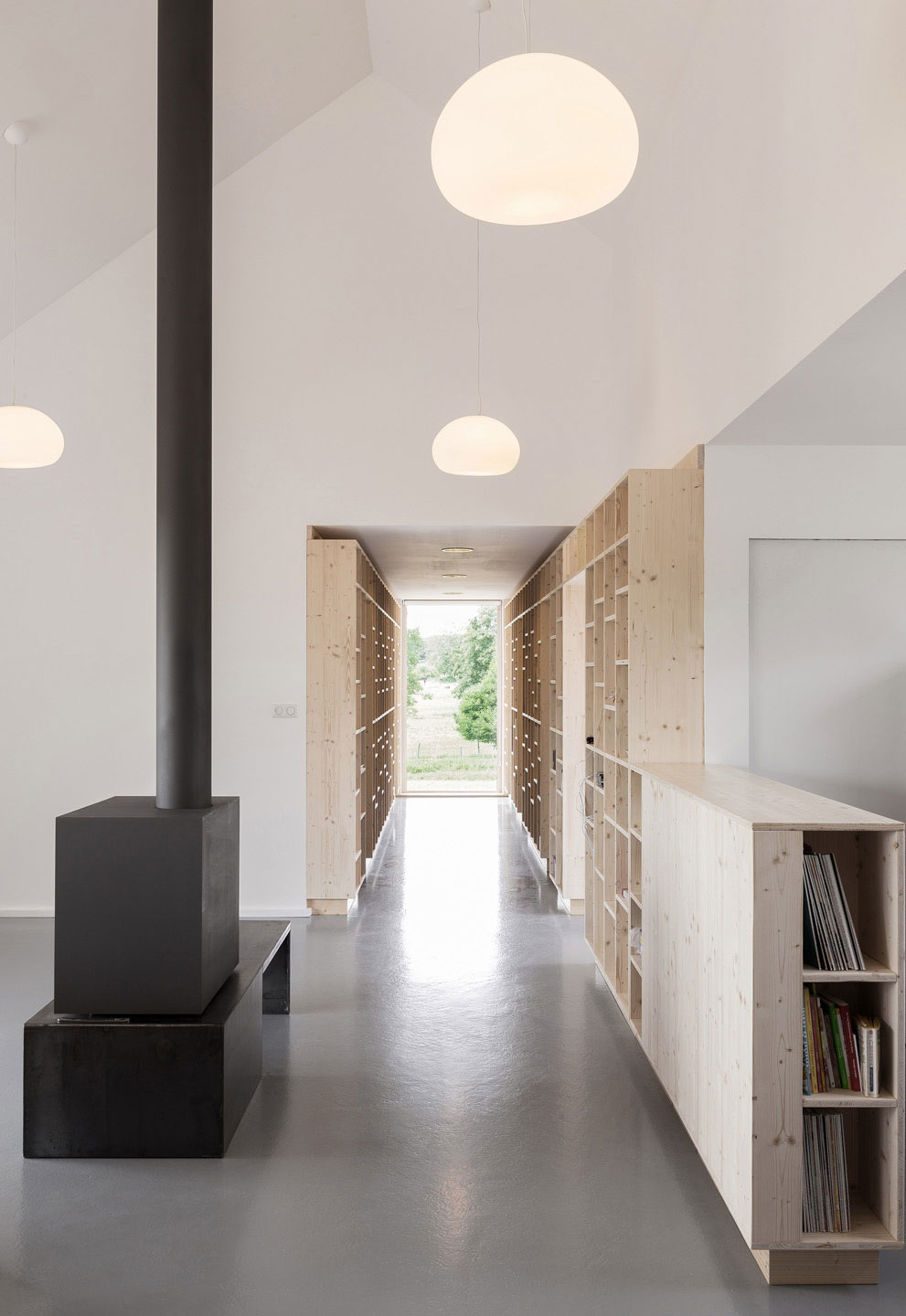 A Bright and Beautiful Countryside Home Surrounded by a Vast Expanse in Vezet, France by Mathieu Noël & Élodie Bonnefous architectes (11)