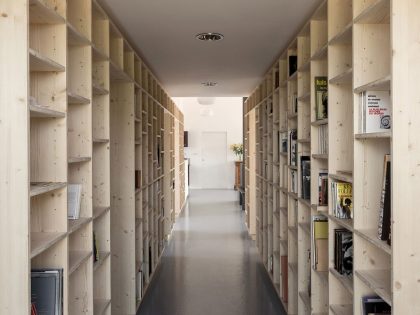 A Bright and Beautiful Countryside Home Surrounded by a Vast Expanse in Vezet, France by Mathieu Noël & Élodie Bonnefous architectes (12)