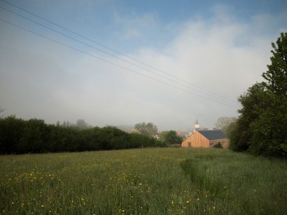 A Bright and Beautiful Countryside Home Surrounded by a Vast Expanse in Vezet, France by Mathieu Noël & Élodie Bonnefous architectes (3)