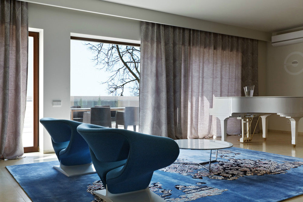 A Bright and Cheerful Modern Home with Industrial Furniture in Belarus by Anna and Stanislav Makeev (1)