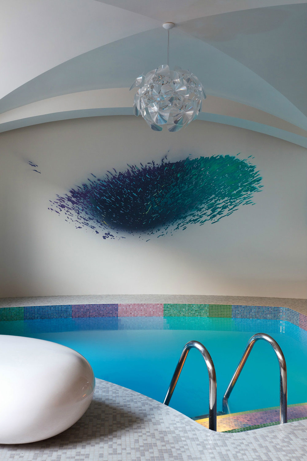 A Bright and Cheerful Modern Home with Industrial Furniture in Belarus by Anna and Stanislav Makeev (16)