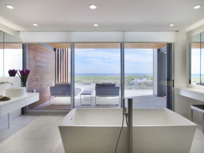 A Bright and Modern Beach House with Dramatic Ocean Views in Long Beach by West Chin Architects (38)