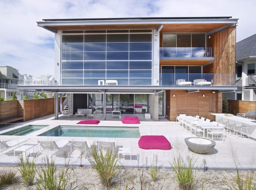 A Bright and Modern Beach House with Dramatic Ocean Views in Long Beach by West Chin Architects (4)
