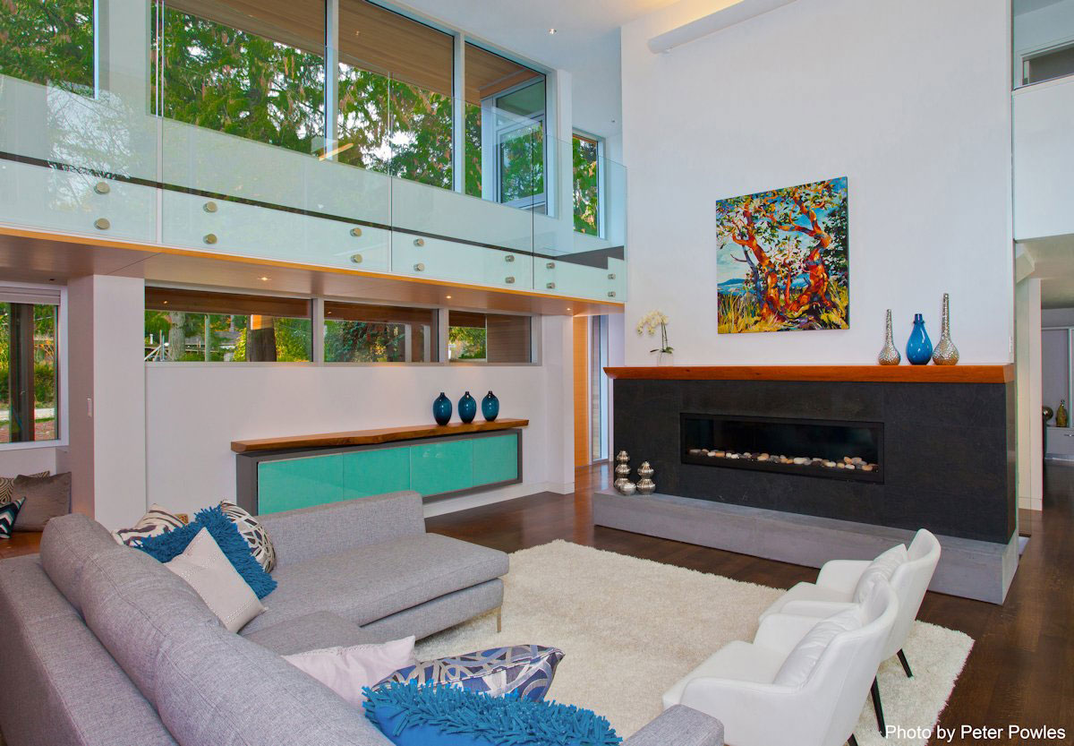 A Bright and Spacious Home Surrounded by Forest and Natural Elements in Vancouver, Canada by Kevin Vallely Design (10)