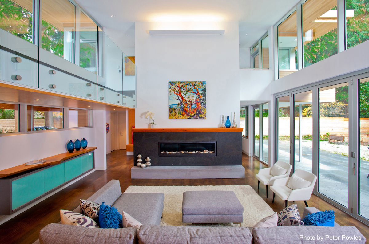 A Bright and Spacious Home Surrounded by Forest and Natural Elements in Vancouver, Canada by Kevin Vallely Design (11)