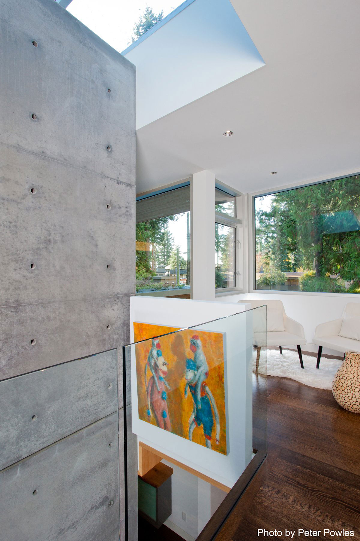A Bright and Spacious Home Surrounded by Forest and Natural Elements in Vancouver, Canada by Kevin Vallely Design (16)