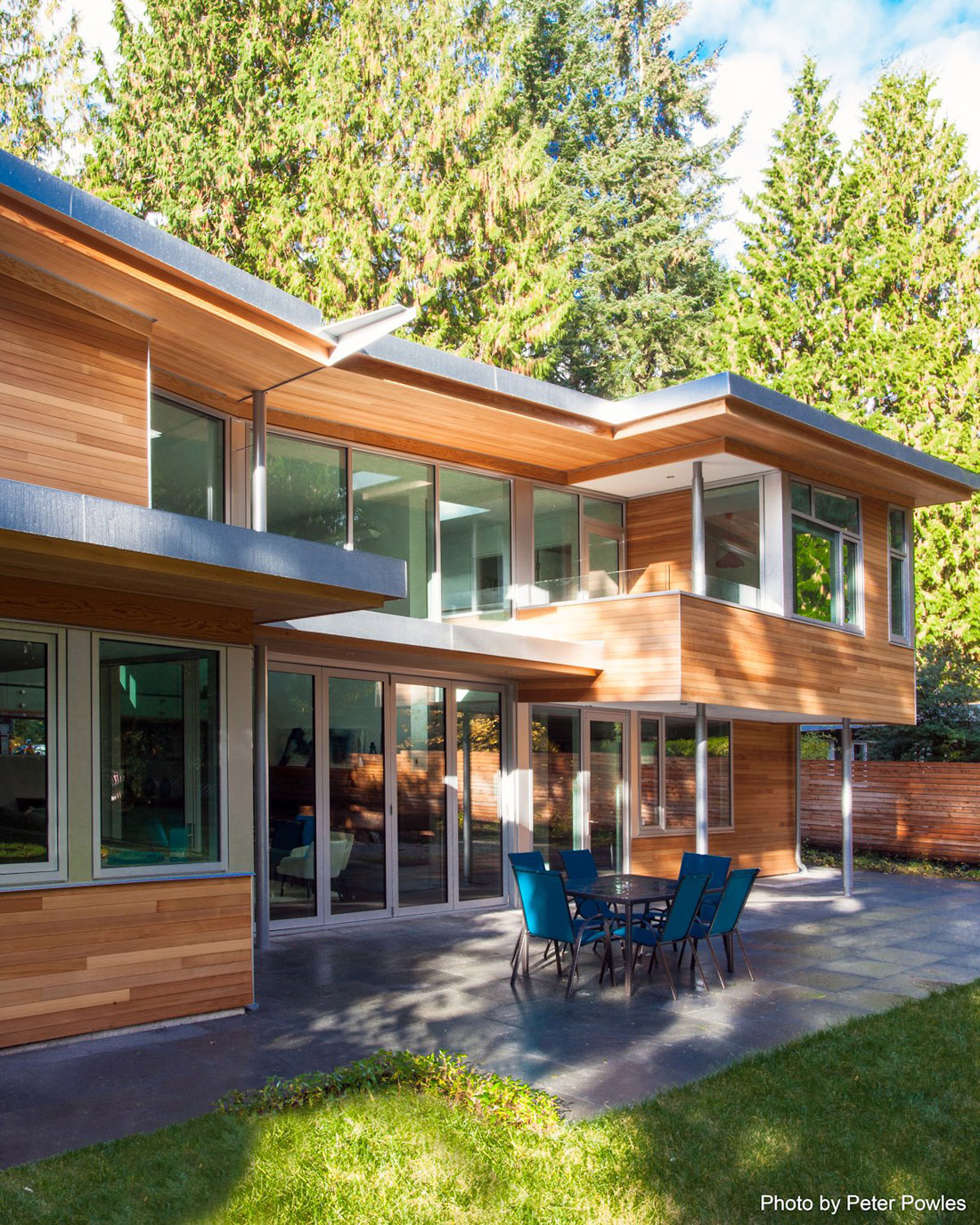 A Bright and Spacious Home Surrounded by Forest and Natural Elements in Vancouver, Canada by Kevin Vallely Design (2)