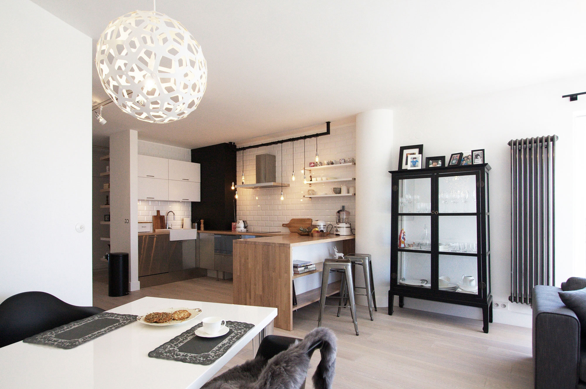 A Charming Scandinavian Apartment with Lovely and Cozy Interiors in Warsaw by Soma Architekci (4)