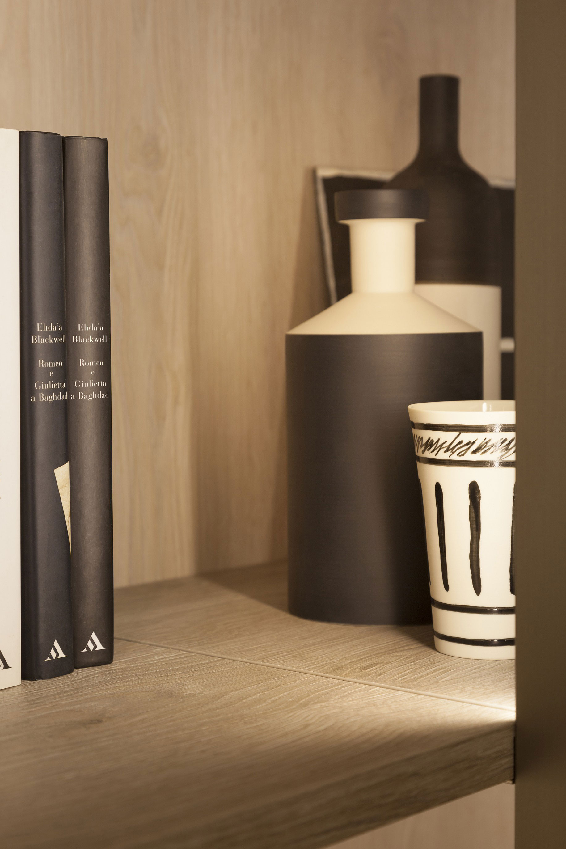 A Chic Apartment with Warm Interior and Ingeniously Light Fixtures in Milan, Italy by Matteo Nunziati (20)