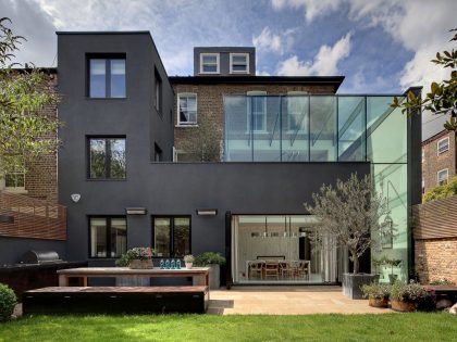 A Classic Victorian Terraces Transformed into an Outstanding Modern Family Home in London by DOS Architects (1)