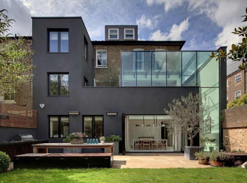 A Classic Victorian Terraces Transformed into an Outstanding Modern Family Home in London by DOS Architects (1)