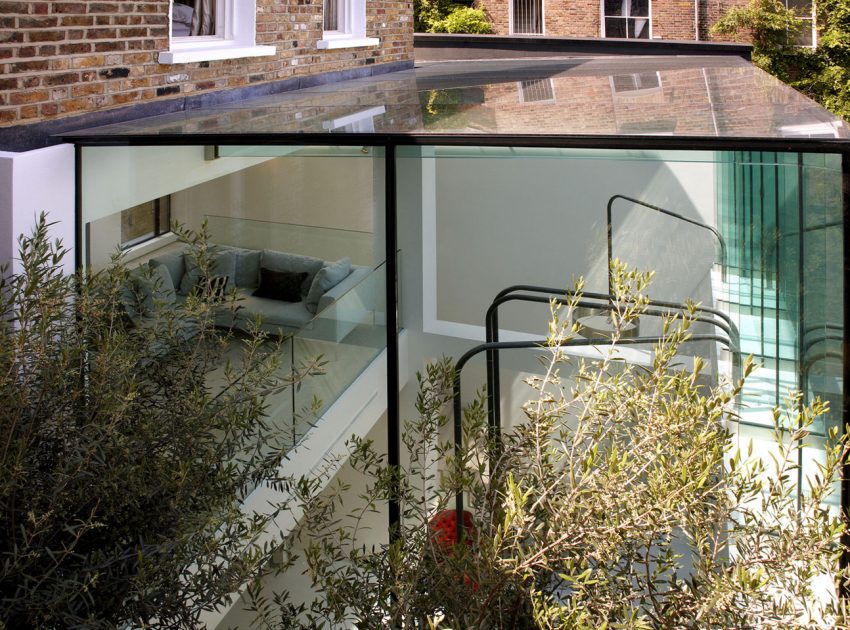 A Classic Victorian Terraces Transformed into an Outstanding Modern Family Home in London by DOS Architects (2)