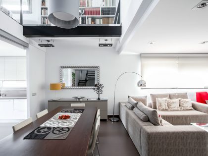 A Classy and Bright Contemporary House with Smart Color Accents in Valencia by Julio Vila Cortell (8)
