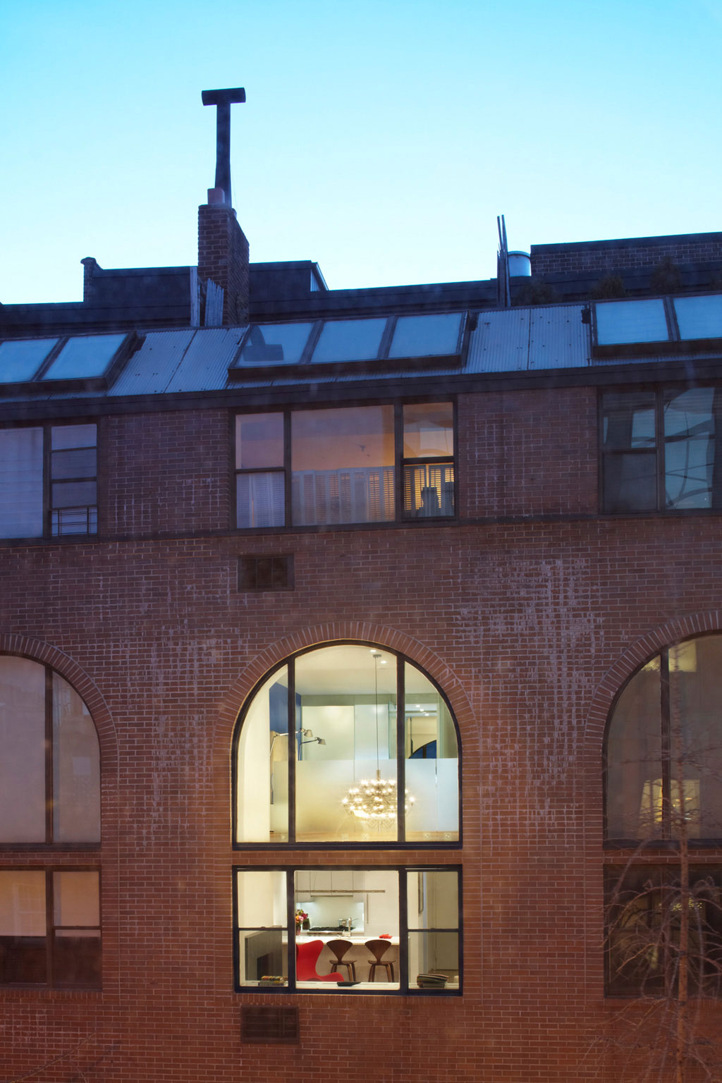 A Colorful and Modern Light-Filled Duplex with Natural Light in Manhattan by Axis Mundi Design (10)