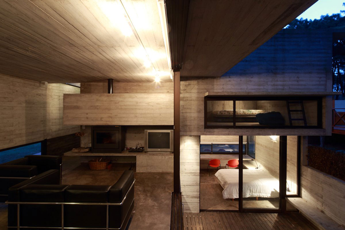 A Contemporary Concrete House Nestled in the Forest Glade with Natural Light of Buenos Aires by Luciano Kruk and María Victoria Besonías (15)