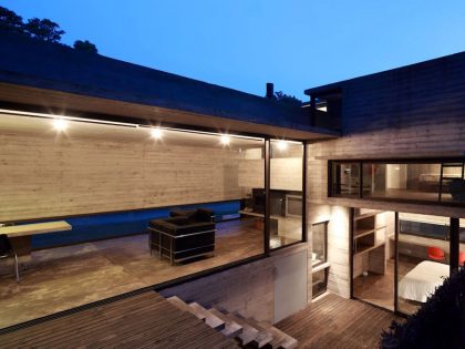 A Contemporary Concrete House Nestled in the Forest Glade with Natural Light of Buenos Aires by Luciano Kruk and María Victoria Besonías (17)