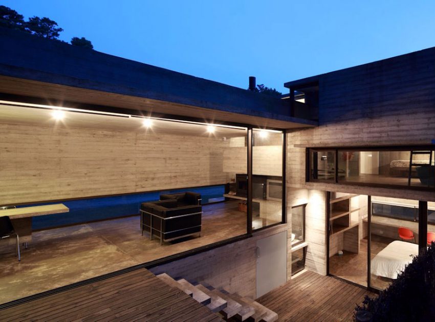 A Contemporary Concrete House Nestled in the Forest Glade with Natural Light of Buenos Aires by Luciano Kruk and María Victoria Besonías (17)