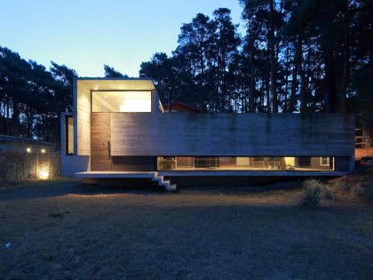 A Contemporary Concrete House Nestled in the Forest Glade with Natural Light of Buenos Aires by Luciano Kruk and María Victoria Besonías (24)