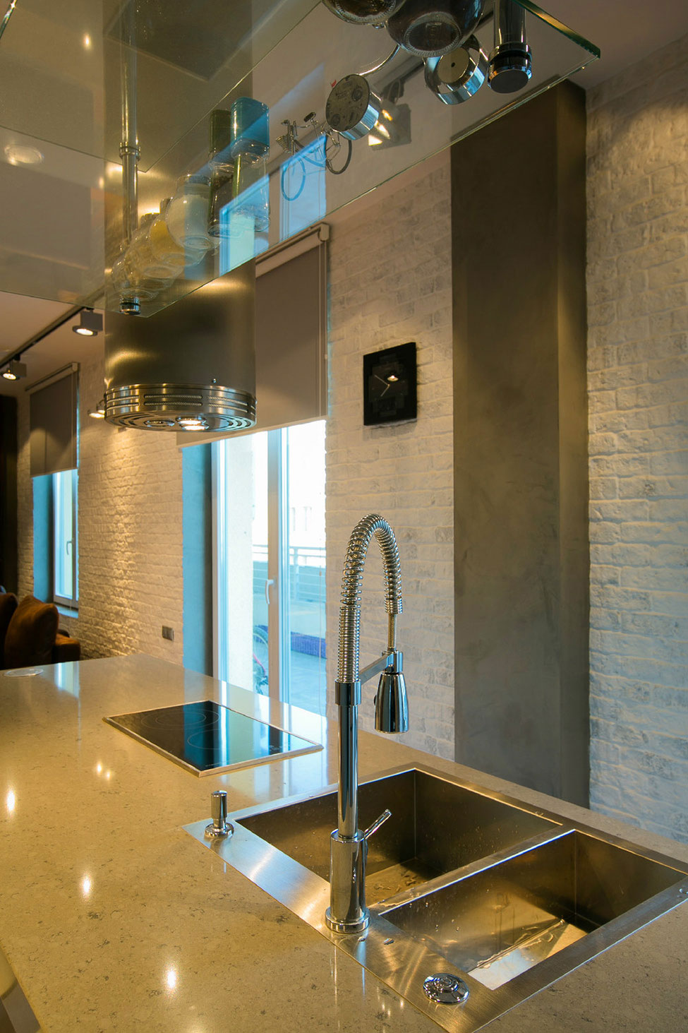 A Contemporary Minimalist Loft with High-Tech Elements in St. Petersburg by Mariya Vasilenko (10)