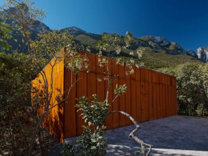 A Contemporary Mountainside Home with Spectacular Views in Nuevo Leon, Mexico by BGP Arquitectura (3)