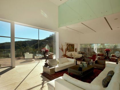 A Contemporary Mountainside Home with Spectacular Views in Nuevo Leon, Mexico by BGP Arquitectura (5)