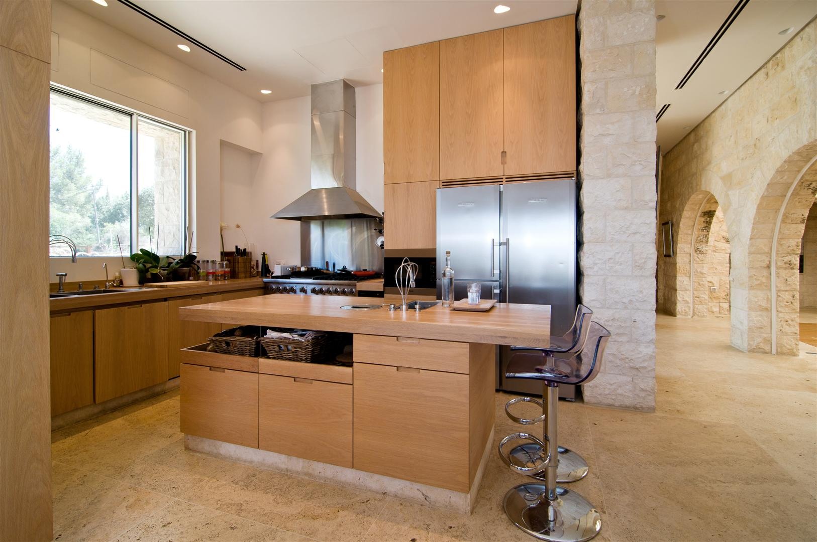 A Contemporary Stone House with Rough and Rustic Elements in Jerusalem, Israel by eran chehanowitz (10)