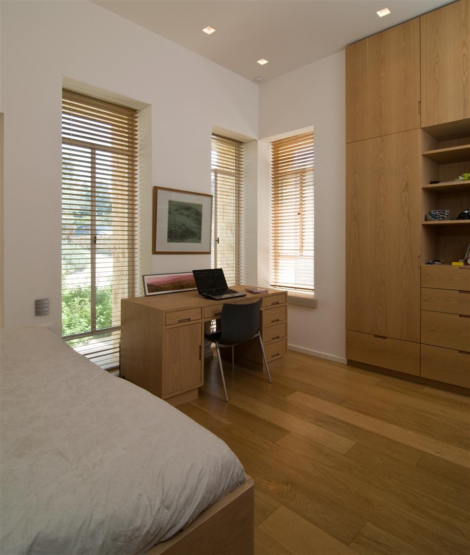 A Contemporary Stone House with Rough and Rustic Elements in Jerusalem, Israel by eran chehanowitz (14)