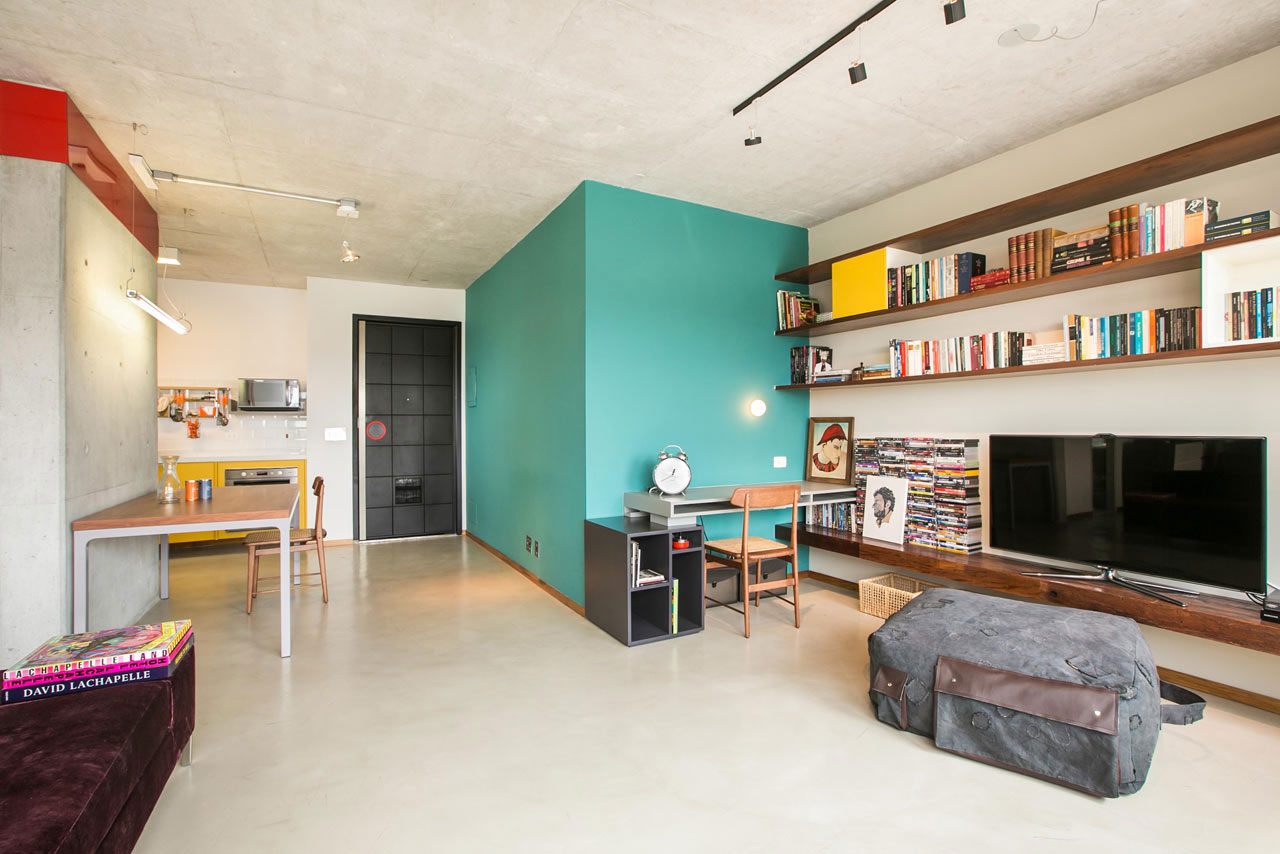 A Colorful and Comfortable Modern Apartment Full of Raw Materials in São Paulo by DT estúdio arquitetura (3)