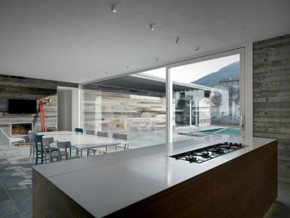 A Cozy Modern Stone Home Nestled in the Wonderful Mountains of Sondrio, Italy by Rocco Borromini (11)