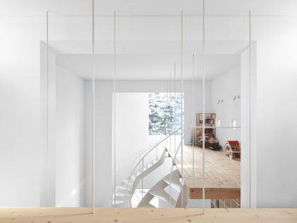 A Cozy and Bright Modern House with Two Twisting Staircases in Sapporo, Japan by Jun Igarashi Architects (12)