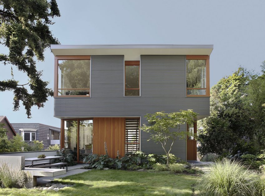 A Cozy and Luminous Modern Home Full of Concrete and Wood Elements in Seattle by SHED Architecture & Design (1)