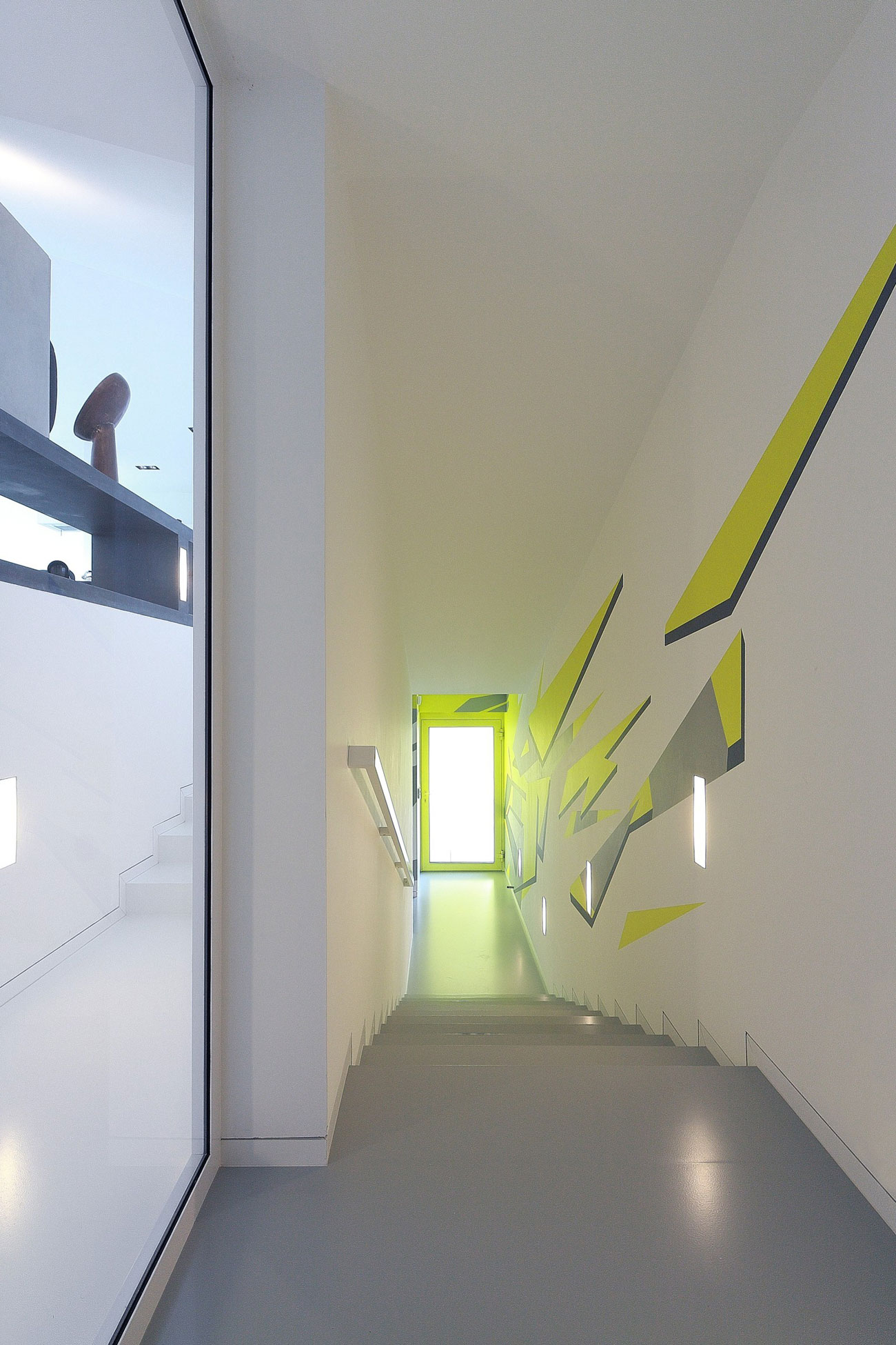 A Cozy and Luxurious Modern House for an Elderly Couple in Banská Bystrica, Slovakia by Pauliny Hovorka Architekti (15)
