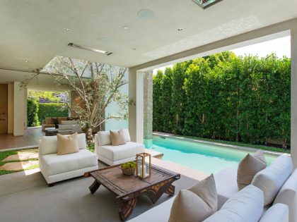 A Fabulous and Sleek Modern Home Surrounded by Lush Vegetation in Los Angeles by Amit Apel Design, Inc (8)