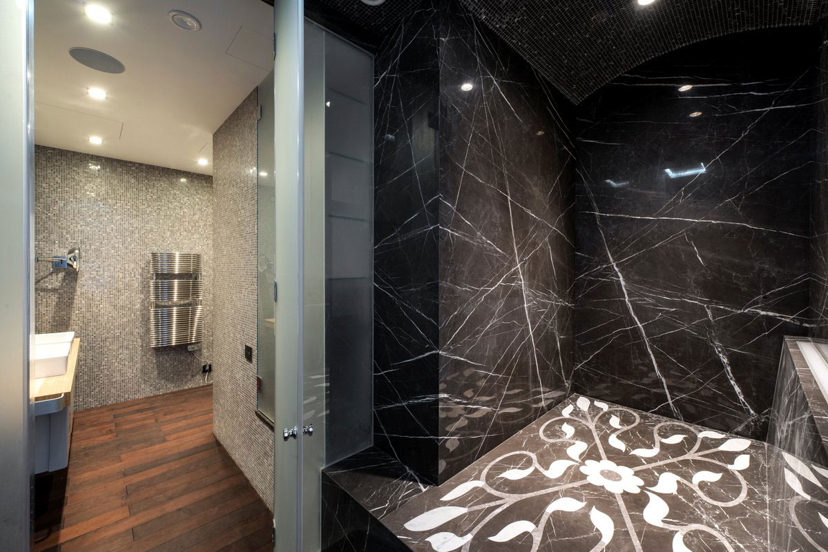 A Futuristic Modern Apartment with Eye-Catching Interior Designs in Moscow by Geometrix Design (14)