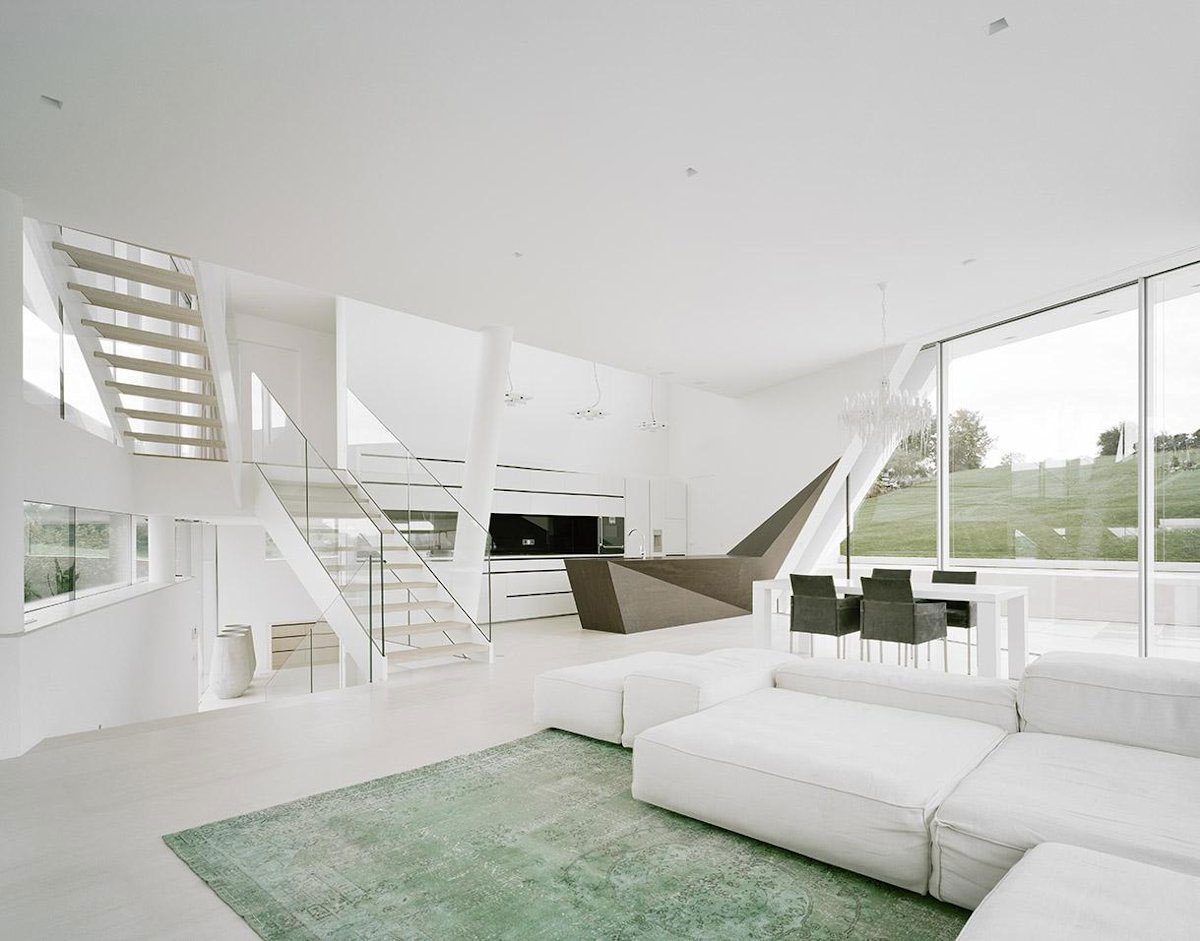 A Futuristic Modern White Home with Sleek and Stunning Views in Vienna by Project A01 Architects (16)