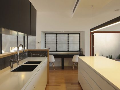 A Gorgeous Modern Home with Warm and Dynamic Interiors in Paddington, Australia by Shaun Lockyer Architects (10)