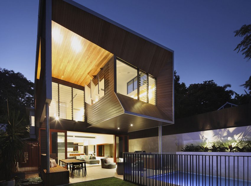 A Gorgeous Modern Home with Warm and Dynamic Interiors in Paddington, Australia by Shaun Lockyer Architects (25)