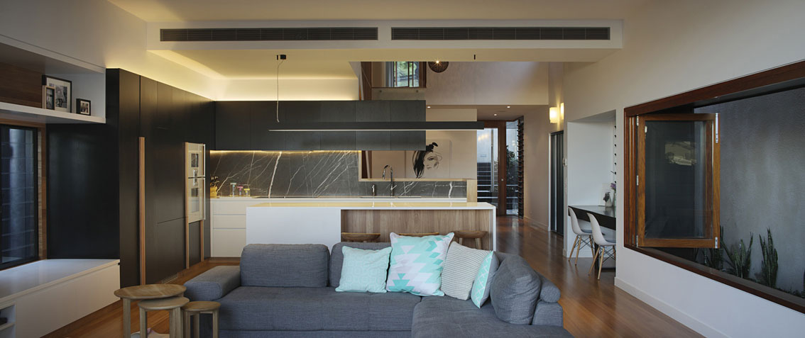 A Gorgeous Modern Home with Warm and Dynamic Interiors in Paddington, Australia by Shaun Lockyer Architects (6)