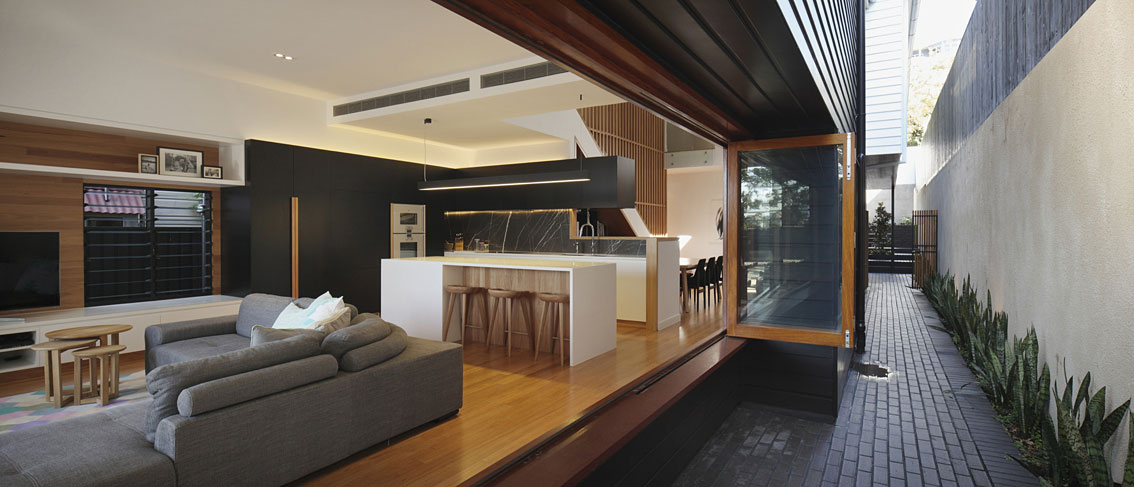 A Gorgeous Modern Home with Warm and Dynamic Interiors in Paddington, Australia by Shaun Lockyer Architects (8)