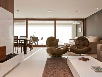 A Luminous Modern Home with Bright and Elegant Interiors in Tambore, Brazil by Conseil Brasil (7)