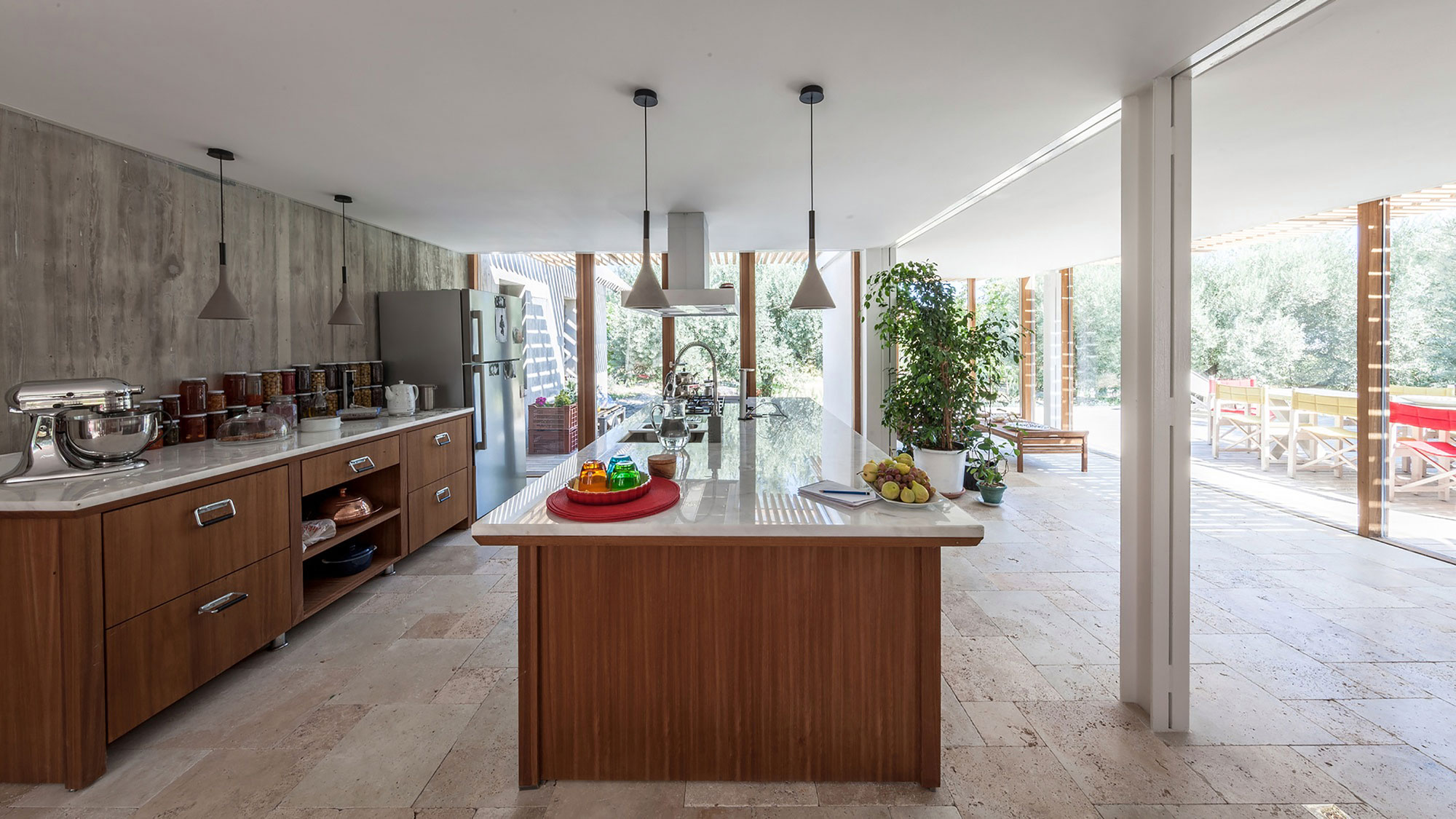 A Luminous and Spacious Home for a Retired Couple in Mordoğan, Turkey by Onur Teke (10)