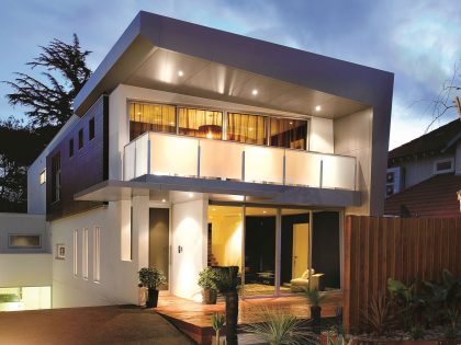 A Luxurious Modern House Full of Liveability and Personality Character in Brighton East, Australia by Finnis Architects (11)