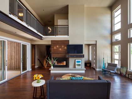 A Luxurious Contemporary House with Rich and Elegant Interior in Central Oregon by Jordan Iverson Signature Homes (12)