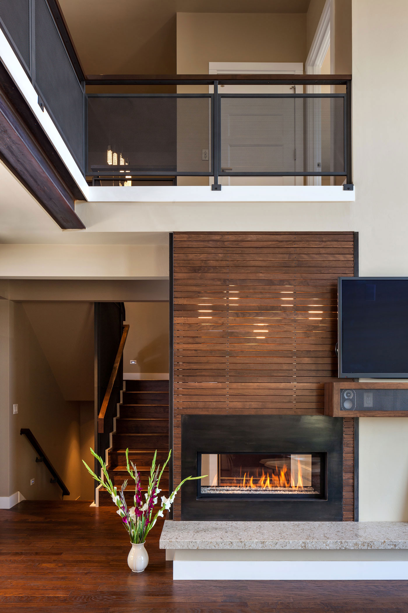 A Luxurious Contemporary House with Rich and Elegant Interior in Central Oregon by Jordan Iverson Signature Homes (16)