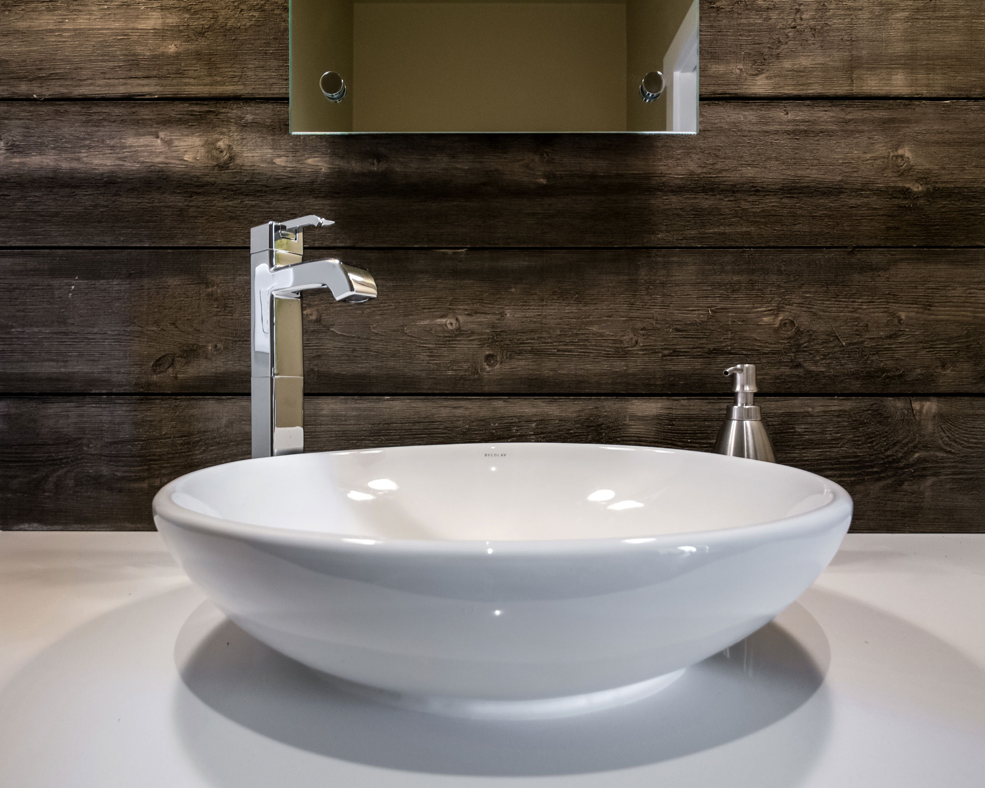 A Luxurious Contemporary House with Rich and Elegant Interior in Central Oregon by Jordan Iverson Signature Homes (39)