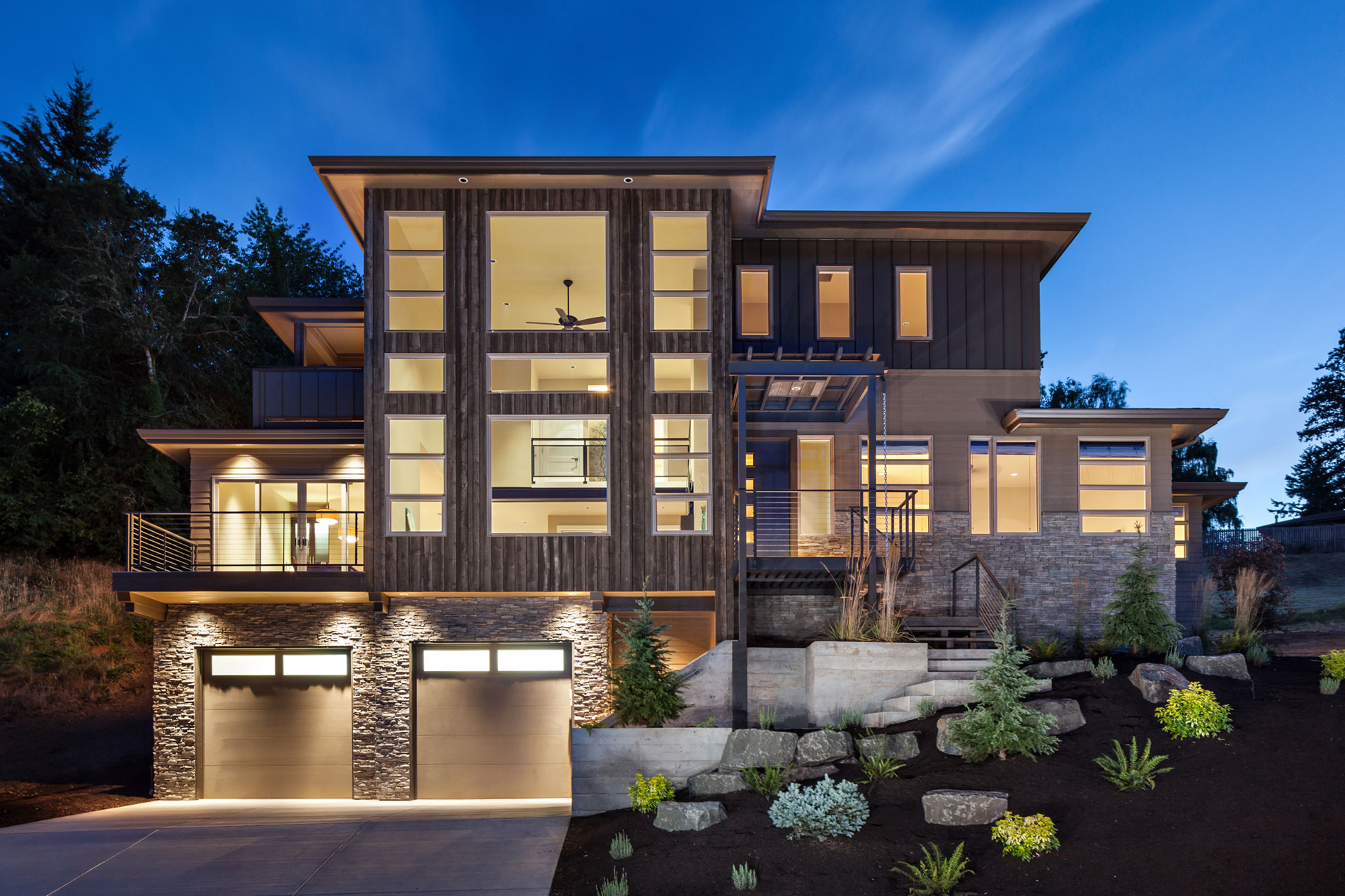A Luxurious Contemporary House with Rich and Elegant Interior in Central Oregon by Jordan Iverson Signature Homes (46)