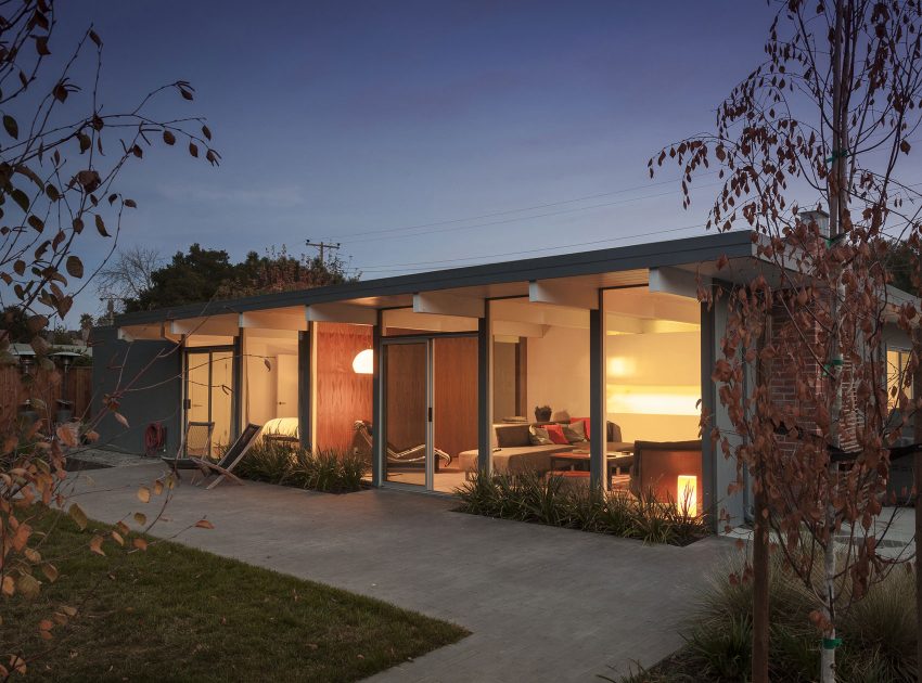 A Midcentury Eichler Home Turned Into a Functional Family House in San Rafael by building Lab (21)