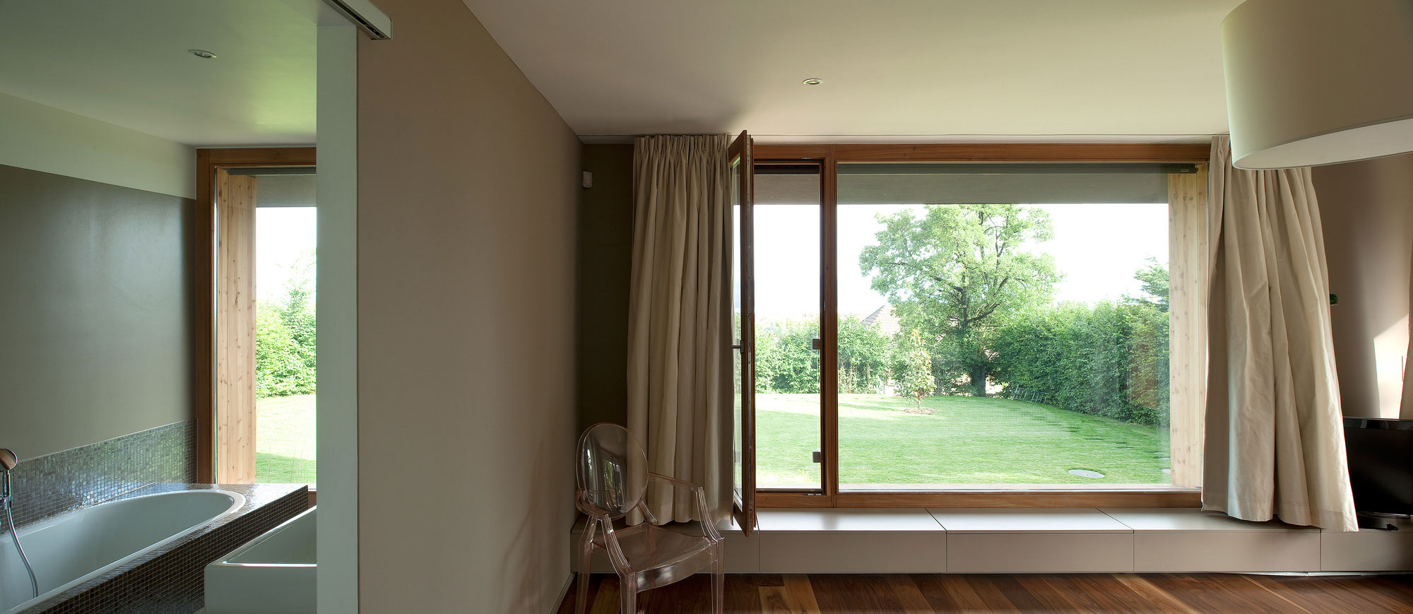 A Playful Contemporary Home Surrounded by Wildlife and Breathtaking Views in Genolier, Switzerland by LRS Architectes (10)