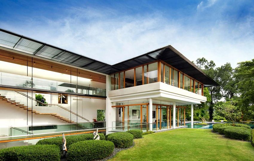 A Sensational Modern Tropical House Surrounded by Nature in Singapore by Guz Architects (3)