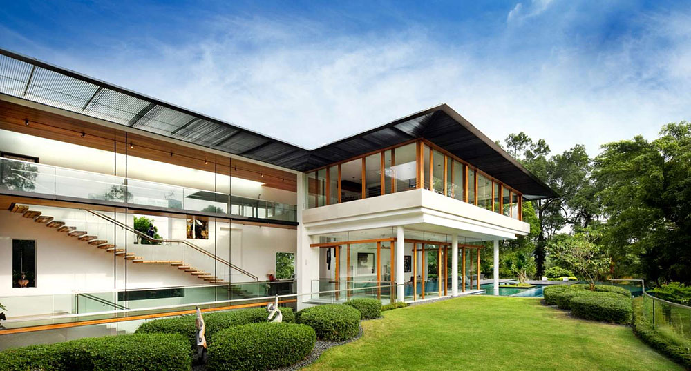 A Sensational Modern Tropical House Surrounded by Nature in Singapore by Guz Architects (3)